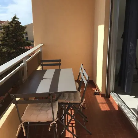 Apartment Avec Terrasse Parking *